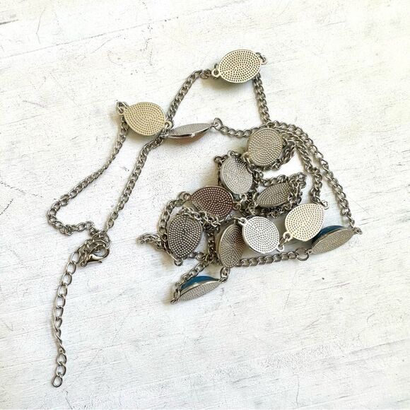 Long silver tone beaded necklace - Picture 4 of 7